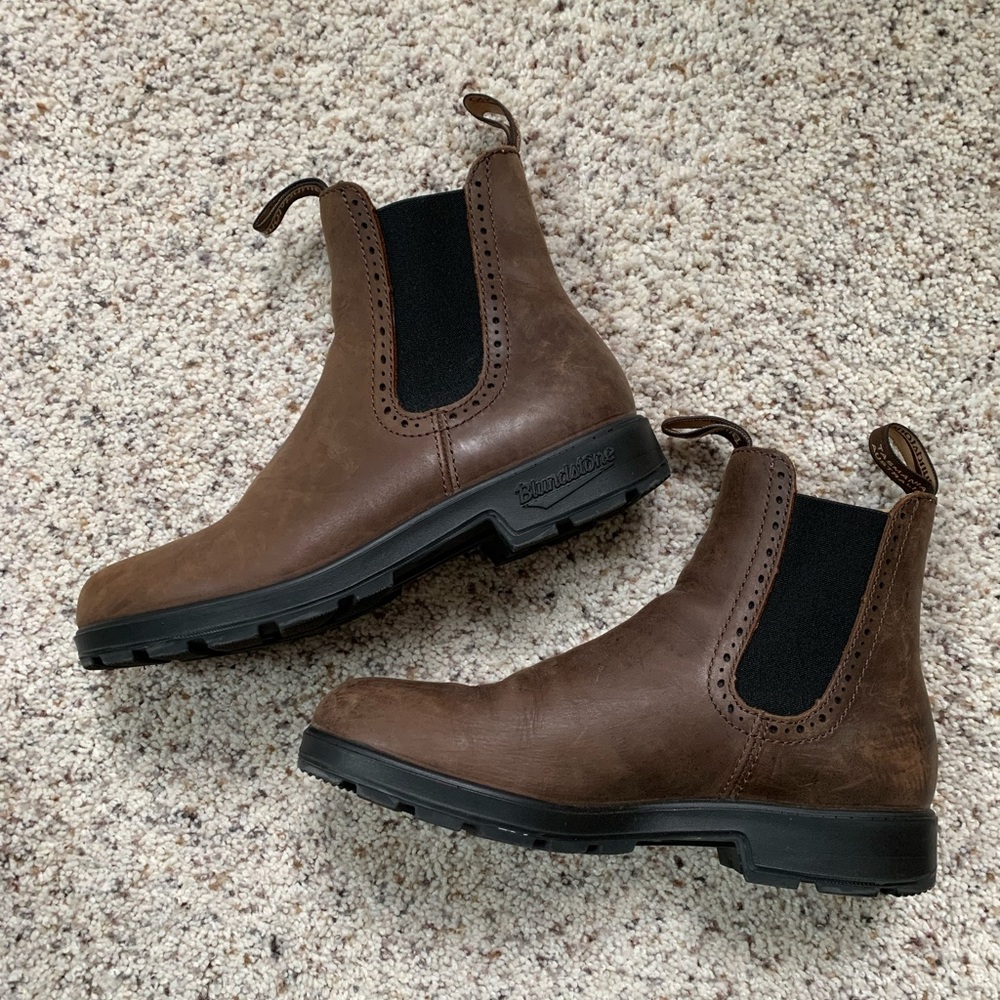 Blundstone High Top Chelsea Boots